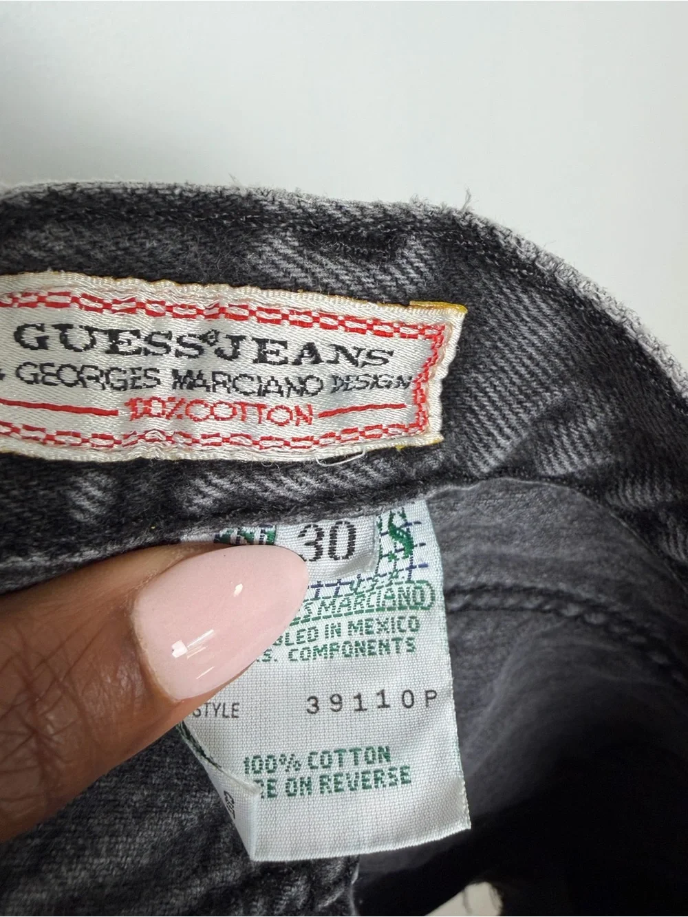 Vintage Guess 90s Long Denim shorts